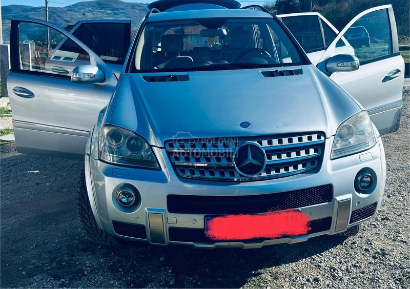 Mercedes Benz ML 320 