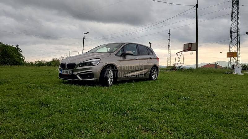 BMW 216 D ACTIVE TOURER
