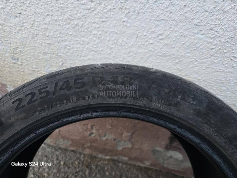 Continental 225/45 R18 Letnja
