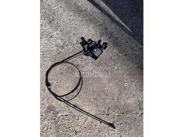 sajla haube za Ford Fiesta od 2002. do 2004. god.