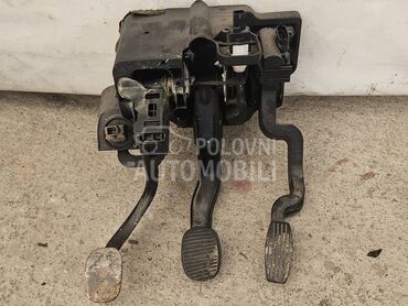 PAPUCA PEDALA GASA KVACILA za Fiat Stilo za 2003. god.