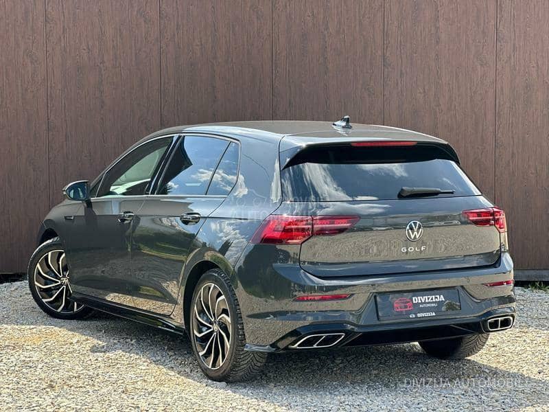Volkswagen Golf 8 R-Line/IQ/HarmanK