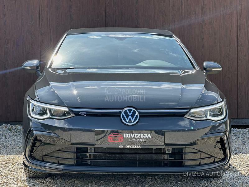 Volkswagen Golf 8 R-Line/IQ/HarmanK