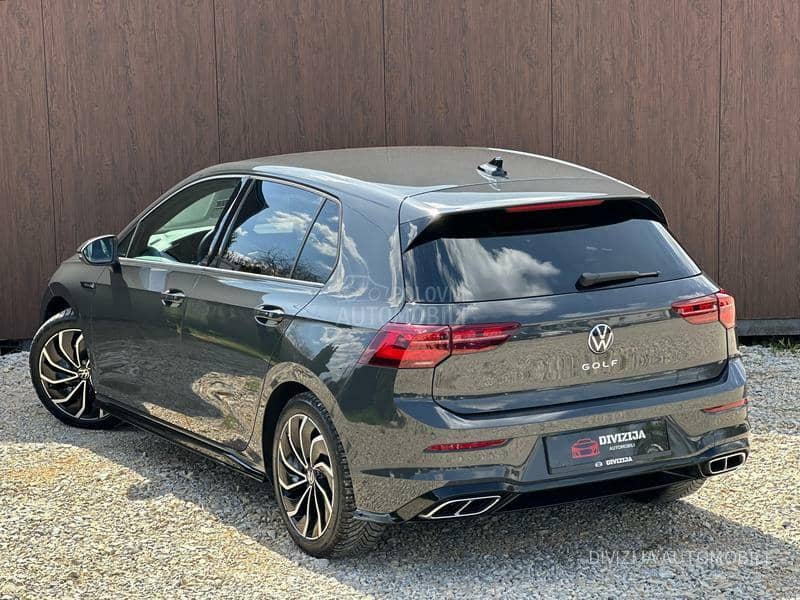 Volkswagen Golf 8 R-Line/IQ/HarmanK