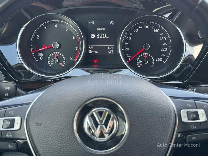 Volkswagen Touran TSI / Highline / CH