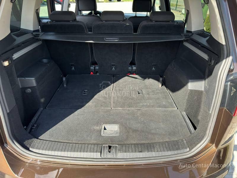 Volkswagen Touran TSI / Highline / CH