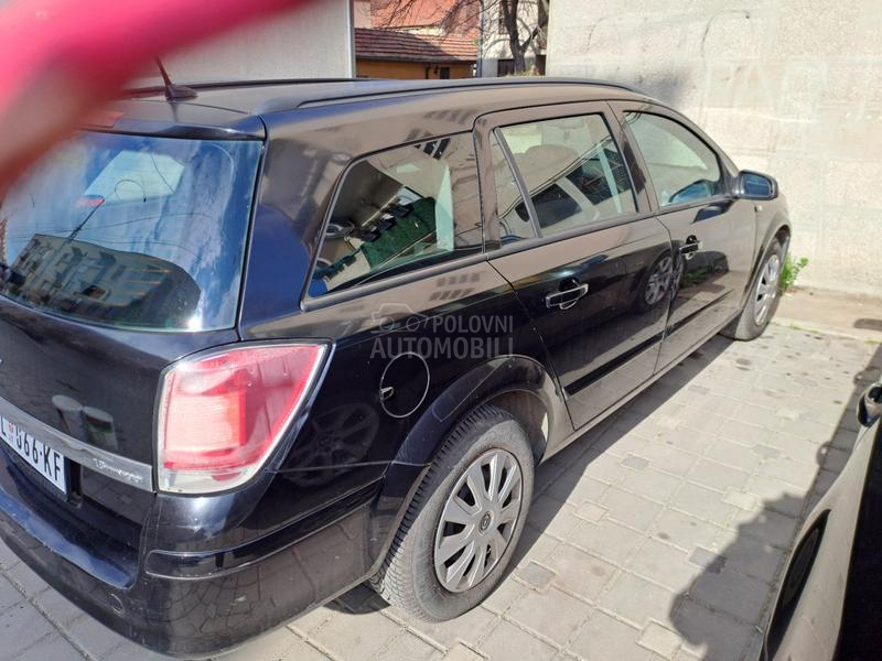Opel Astra H 1.6