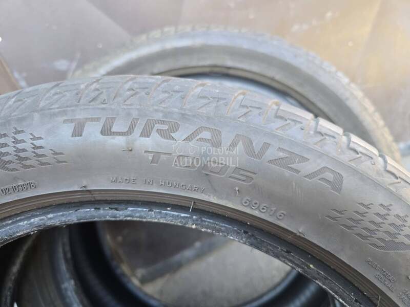 Bridgestone 225/55 R17 Letnja