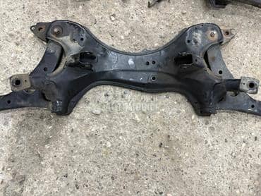 Prednji most kolevka prednja za Toyota RAV 4 od 2000. do 2005. god.