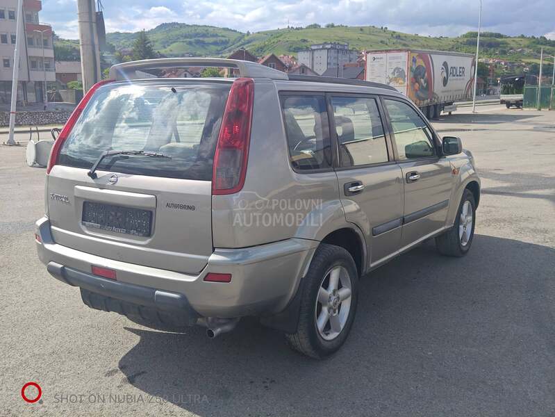 Nissan X-Trail 