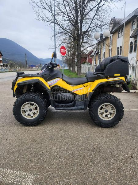 Can-Am OUTLANDER MAX 800 XT