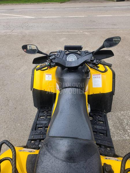Can-Am OUTLANDER MAX 800 XT