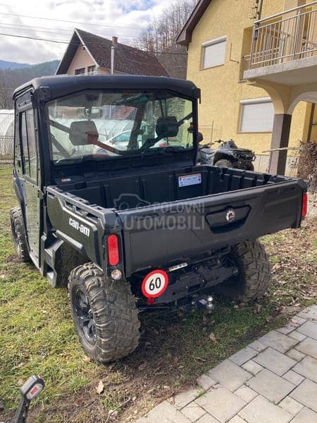 Can-Am Traxter HD8