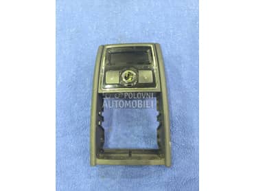 Displej klime i sat za Škoda Superb od 2008. do 2014. god.