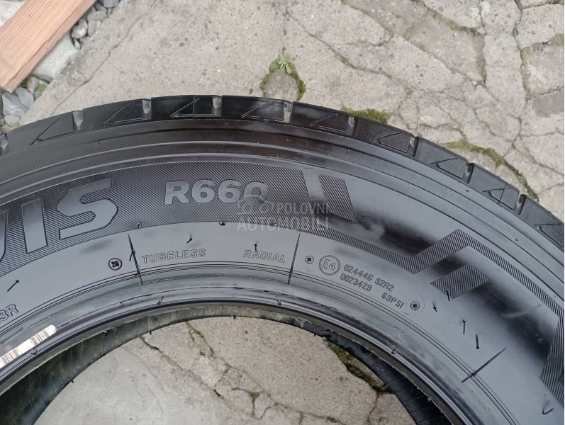 Bridgestone 235/65 R16 Letnja