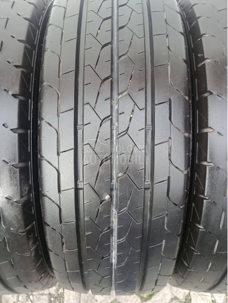 Bridgestone 235/65 R16 Letnja