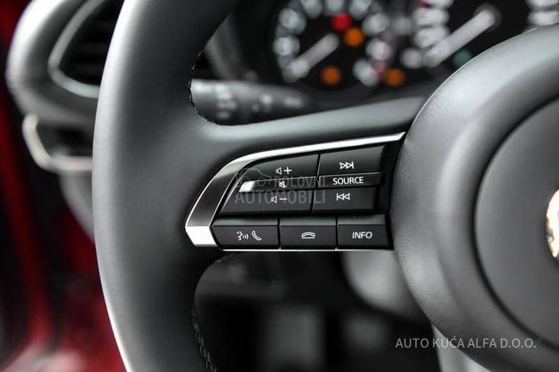 Mazda 3 Centre Line MT