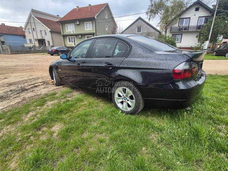 BMW 318 318d BLACK