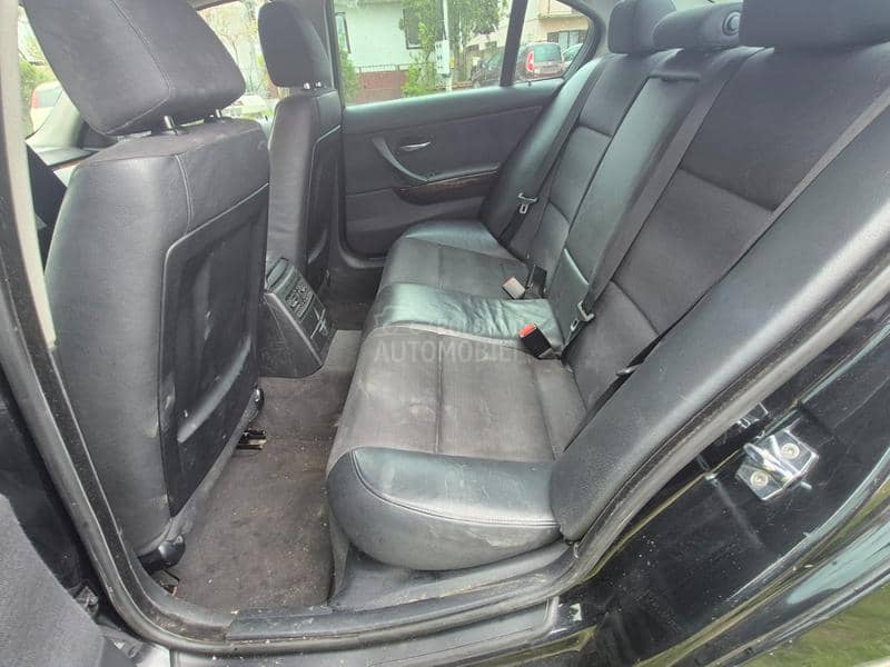 BMW 318 318d BLACK