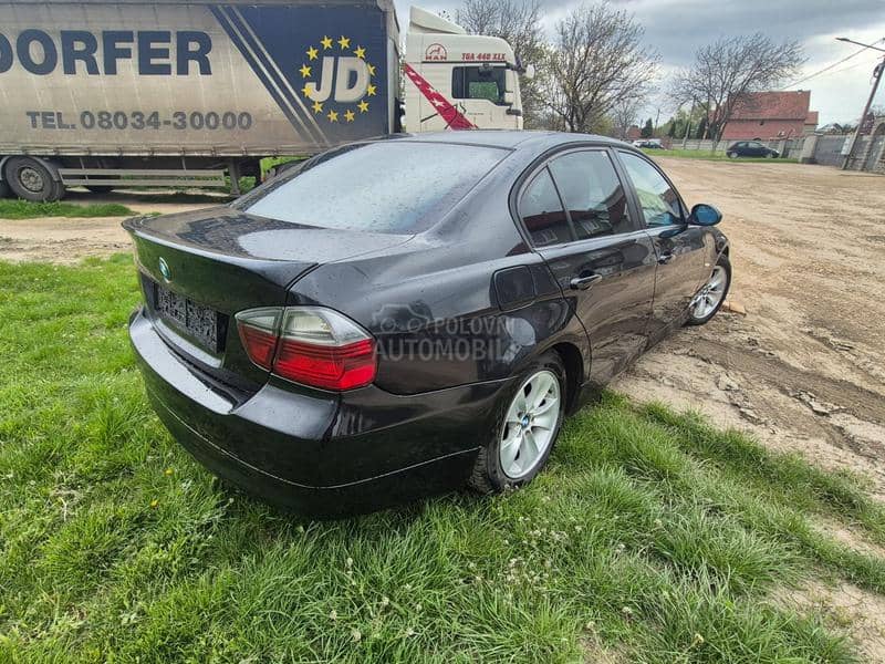 BMW 318 318d BLACK