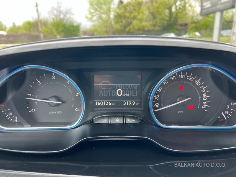 Peugeot 2008 1.5 HDI/ALLURE/PERLA