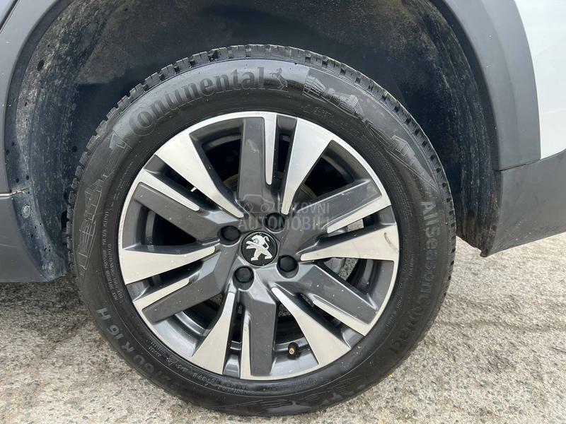 Peugeot 2008 1.5 HDI/ALLURE/PERLA