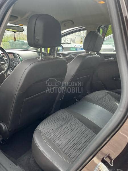 Opel Astra J 1,6