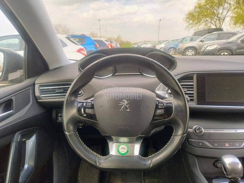 Peugeot 308 1.2