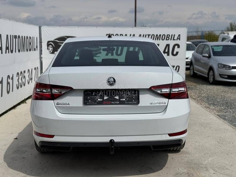Škoda Superb LED / KOŽA