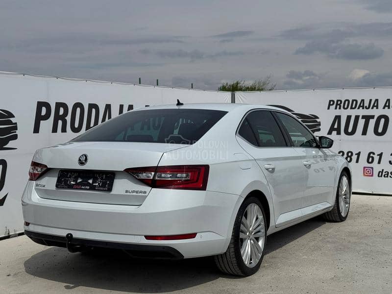 Škoda Superb LED / KOŽA
