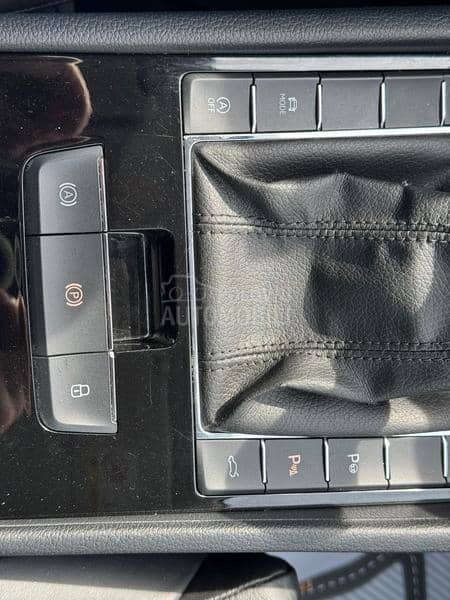 Škoda Superb LED / KOŽA