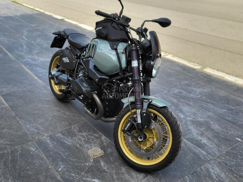 BMW R nineT