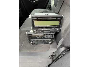 Radio cd za Volkswagen Caddy, Golf 5, Golf 6 ...