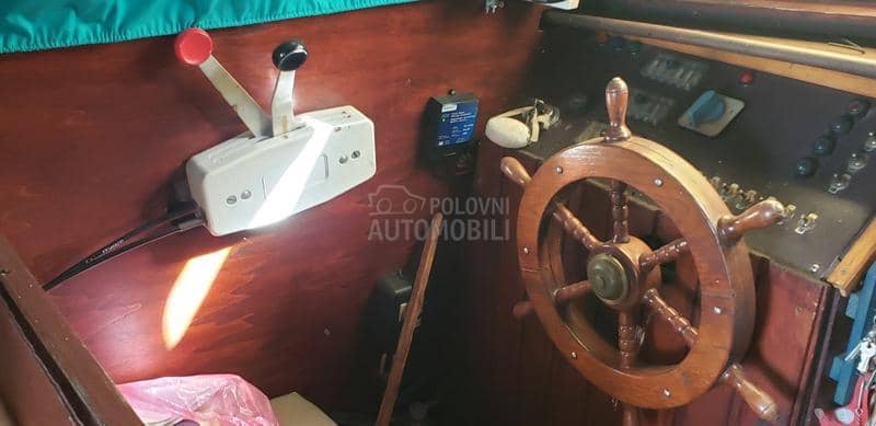 Đena Ship hrabri