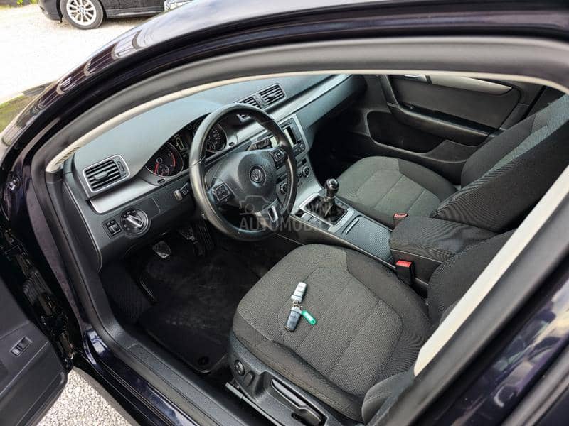 Volkswagen Passat B7 1.6 TDI BlueMotion