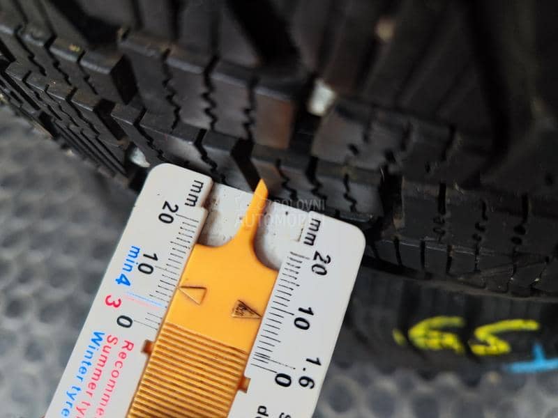Gislaved 185/65 R15 Zimska