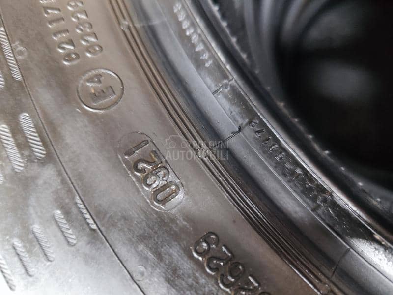 Continental 225/55 R17 Letnja