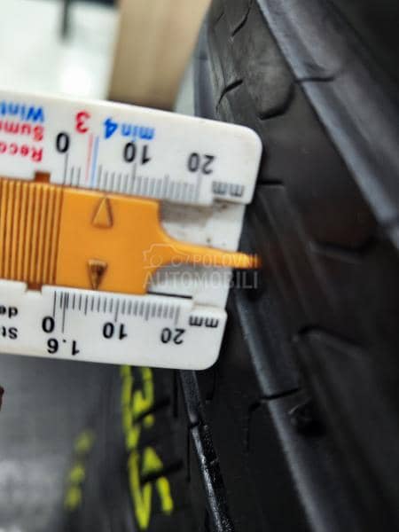 Continental 225/55 R17 Letnja