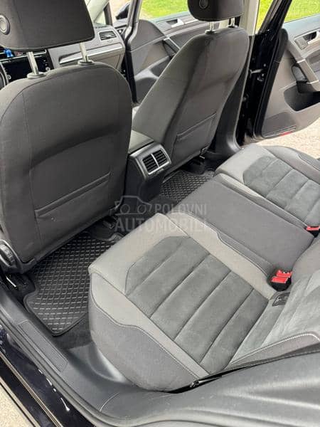 Volkswagen Golf 7 1.6TDI/DSG/VIRTUAL/
