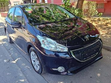 Peugeot 208 1,2 VTi  CH