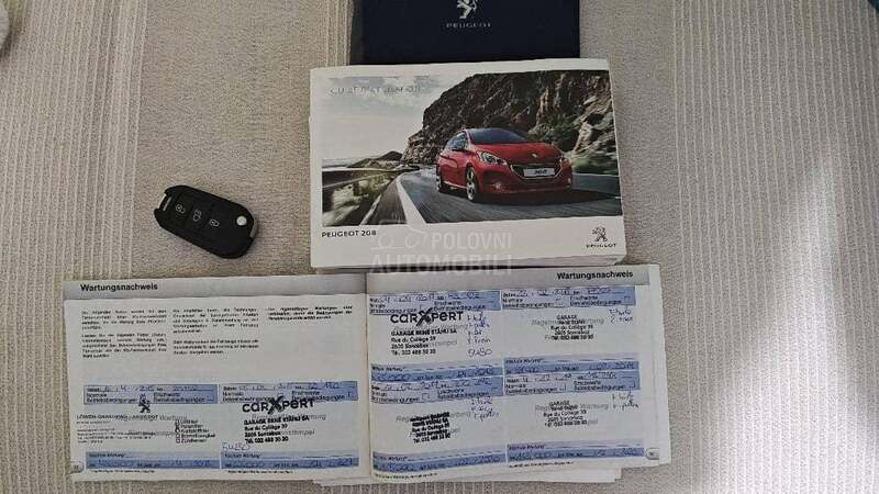 Peugeot 208 1,2 VTi  CH