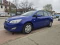 Opel Astra J C.H.