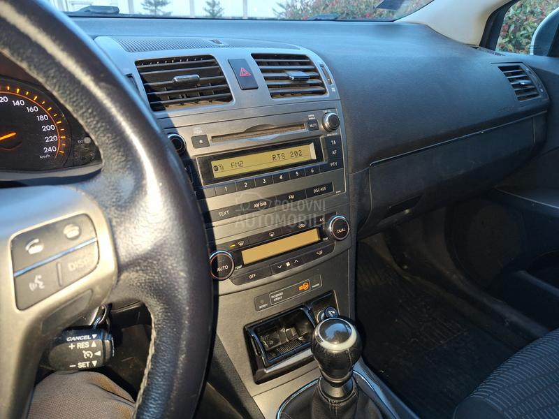 Toyota Avensis 2.0