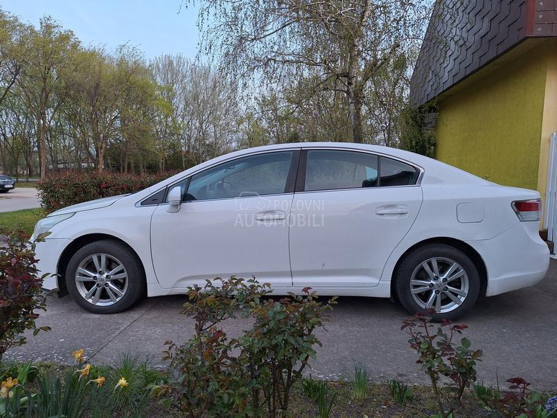 Toyota Avensis 2.0