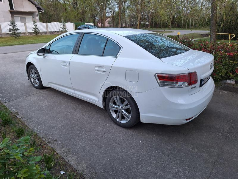 Toyota Avensis 2.0