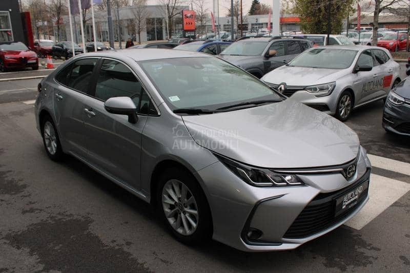 Toyota Corolla 1.5 Luna