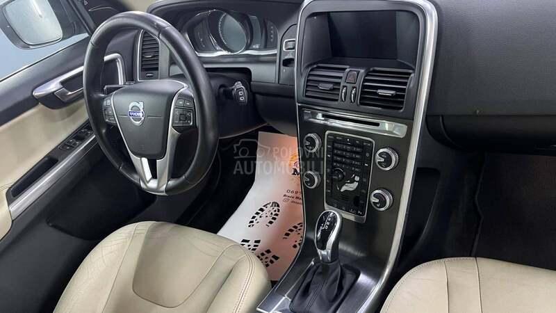 Volvo XC60 OCEAN RACE