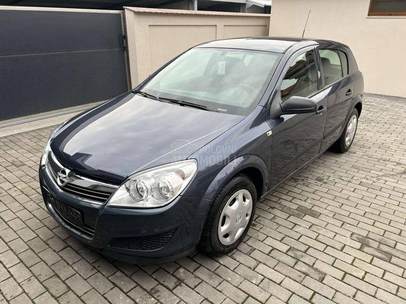 Opel Astra H 