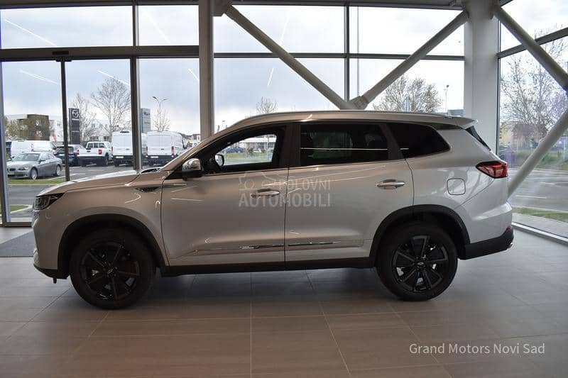 Chery Tiggo 8 1.6 T-GDI FL NOBLE