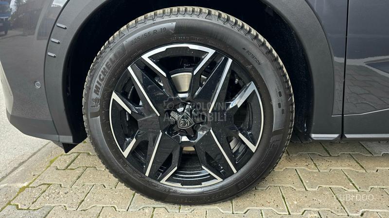 Peugeot 3008 1.2e GT Exl 136